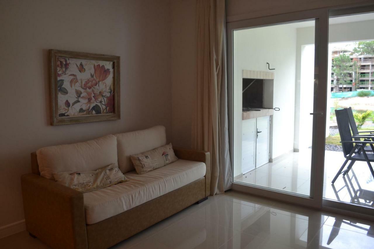 Park 2 Ambientes En Pb Con Jardin Y Parrillero Apartment Punta del Este